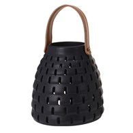 Lampion ceramiczny ażurowy czarny 15 cm Lampion w czarnym odcieniu, ceramiczny, z rączką do powieszenia, stanowiący wyjatkową dekorację tarasu, ogrodu lub balkonu