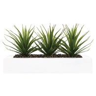 Aloes 3 sztuki sztuczne w donicyDekoracyjne rośliny wykonane z tworzywa sztucznego, w białej geometrycznej doniczce wyłożone kamykami