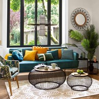 Rozkładana sofa 3 osobowa Jack Velvet Drewniany korpus, siedzisko wykonane z wysokiej jakości aksamitnej tkaniny, mebel do samodzielnego montażu