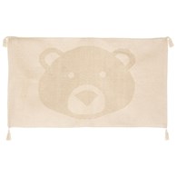 Dywan dla dzieci Bear 60x90 cm Beżowy dywanik w formie maty, ozdobiony motywem pluszowego misia oraz frędzlami, wykonany z bawełny