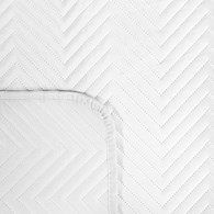 Biała narzuta SOFIA 200x220 cm Elegancka narzuta na łóżko z miękkiego welwetu pikowanego w dużą, gęstą jodełkę, biała.
