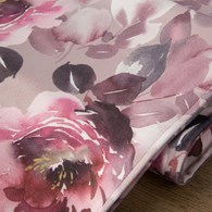 Bieżnik VELVET/1 35x140 cm pudrowy  Bieżnik z naturalnym motywem roślinnym wykonany z grubego materiału