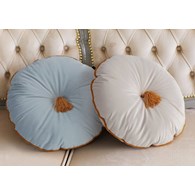Poduszka VELVET/67 40 cm miętowa okrągła Okrągła, welwetowa poduszka dekoracyjna z pomponem, średnica 40 cm