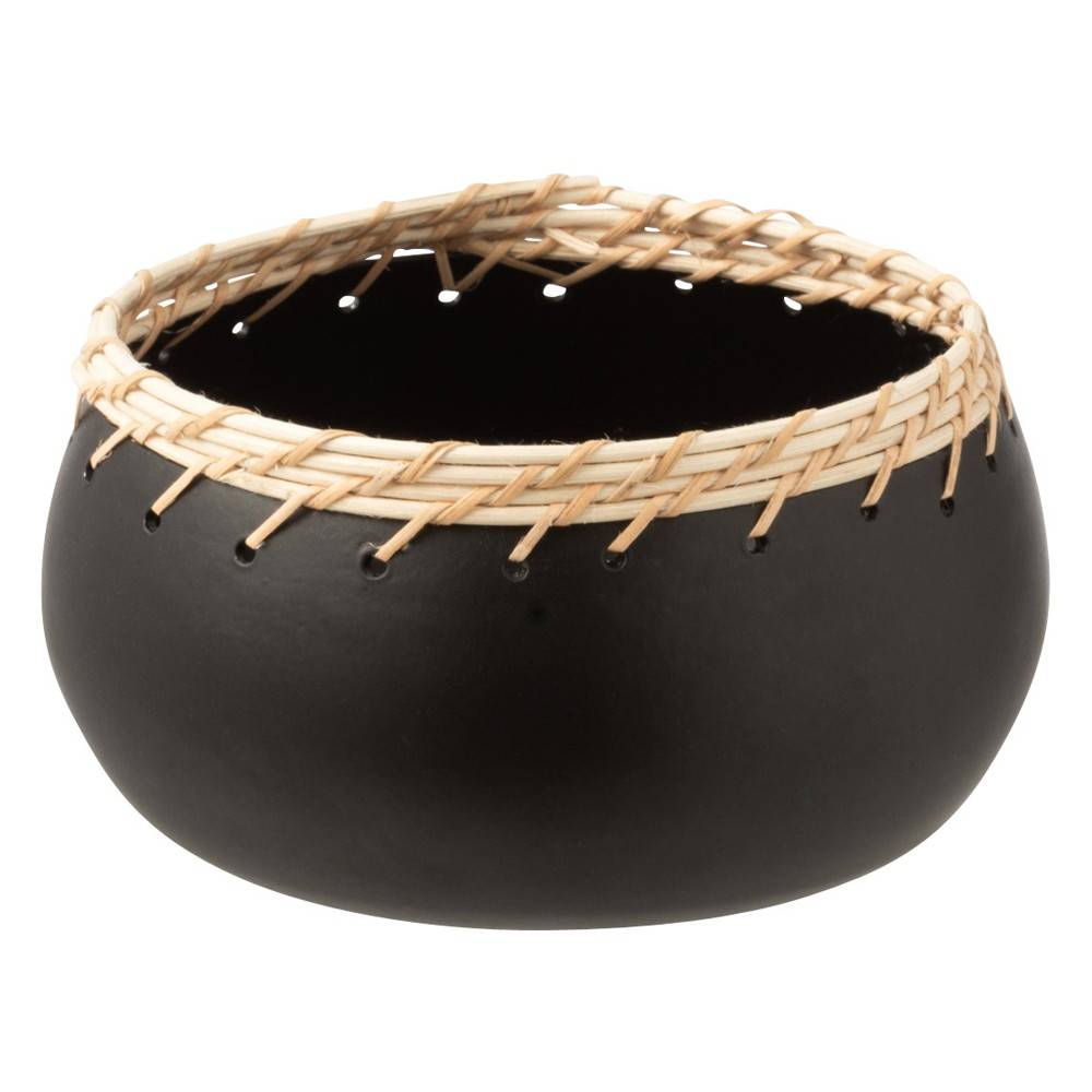 Misa dekoracyjna Rattan Black 17 cm Metalowy spód, ozdobne rattanowe wykończenie, stanowić może samodzielną dekorację lub posłużyć jako podstawka bądź naczynie do serwowania przekąsek