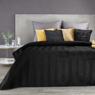 Czarna narzuta SOFIA 220x240 cm Elegancka narzuta na łóżko z miękkiego welwetu pikowanego w dużą, gęstą jodełkę, czarna.