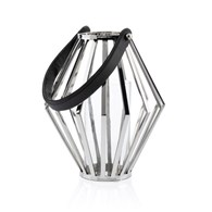 Lampion geometryczny ze stali wys. 31 cm Srebrny dekoracyjny lampionik w nowoczesnym stylu z serii Premium wykonany z najwyższej jakości stali nierdzewnej oraz szkła