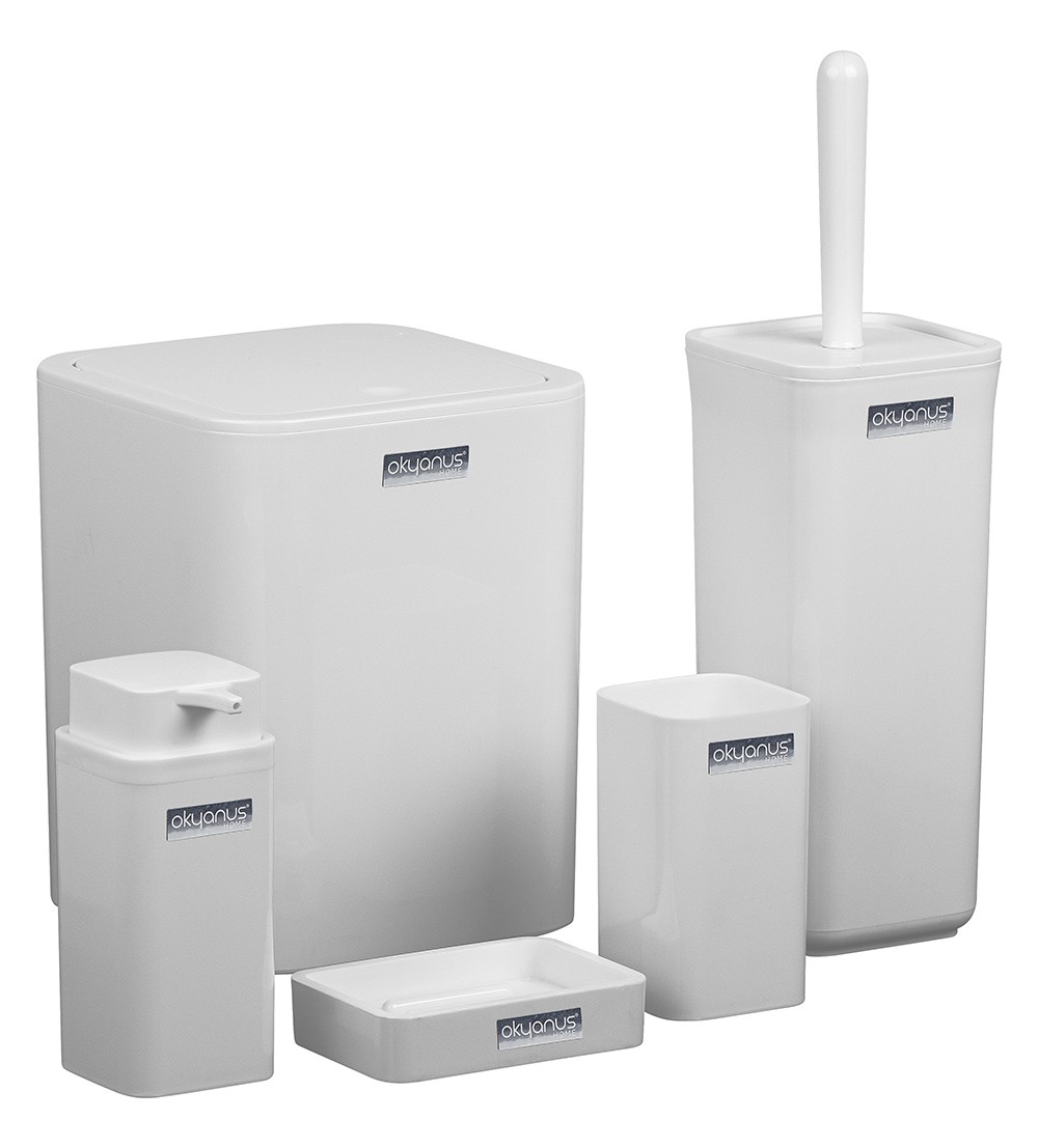 Komplet łazienkowy 5 el Square biały Klasyczny komplet łazienkowy Square składający się z 5ciu elementów, kolor biały