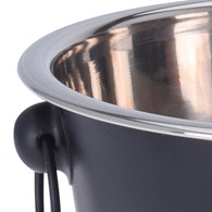 Cooler metalowy z uchwytami czarny Pojemnik do chłodzenia napoi i podawania lodu z uchwytami do przenoszenia, wykonany ze stali nierdzewnej w kolorze czarny matowym o wymiarach: 20,5x22 cm