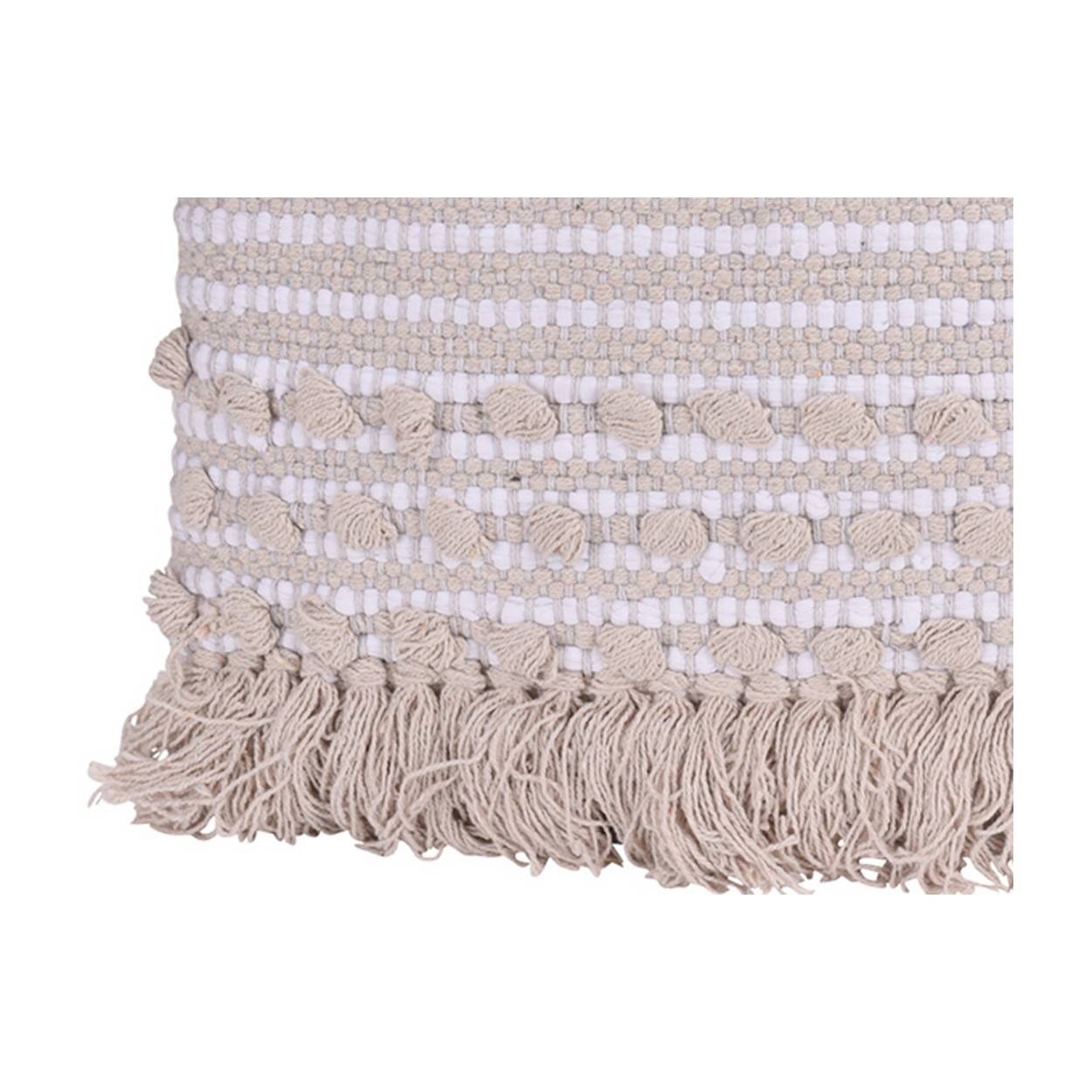 Poduszka w stylu Boho wzór 1 Wykonana z grubej bawełny i sznura, ozdobiona frędzlami, naturalna kolorystyka, idealny dodatek do wnętrz urządzonych w stylu boho, etno, hamptons oraz skandynawskim, wymiar 45x45 cm
