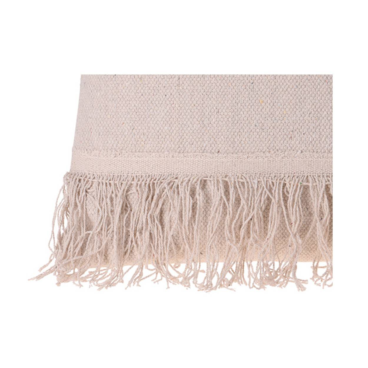 Poduszka w stylu Boho wzór 3 Wykonana z grubej bawełny i sznura, ozdobiona frędzlami, naturalna kolorystyka, idealny dodatek do wnętrz urządzonych w stylu boho, etno, hamptons oraz skandynawskim, wymiar 45x45 cm