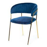 Krzesło Rarity Gold Navy Blue     Wykonane z aksamitnego, przyjemnego w dotyku materiału w kolorze niebieskim, złote nogi wykonane z metalu
