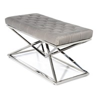 Ławka pikowana Diamanto Silver Gray II Stylowa pufa, na stalowej, srebrnej ramie z pikowanym obiciem w kolorze szarym o wymiarach 98x46x48 cm